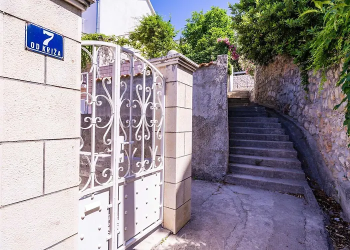 公寓 Stella - One Bedroom With Terrace A2 *