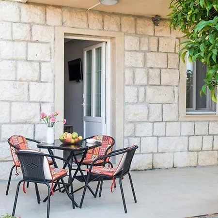 Apartment Stella - One Bedroom With Terrace A2 *