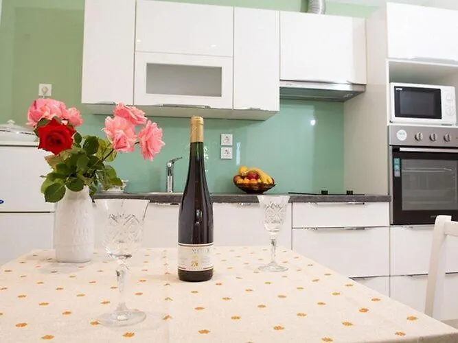 Lägenhet Stella - One Bedroom With Terrace A2